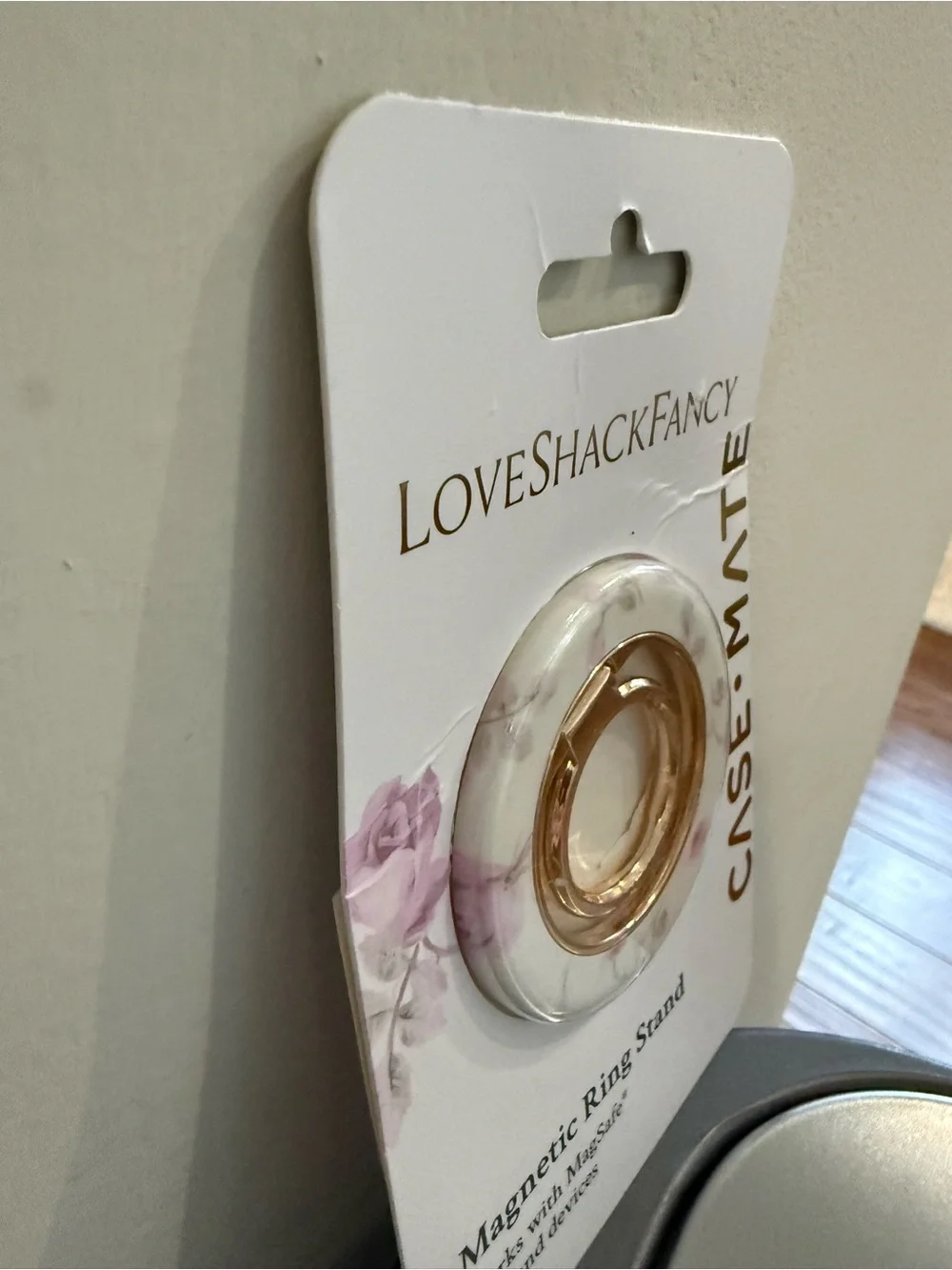 case-mate LoveShackFancy Rose Gold Magnetic Ring Stand - White Floral